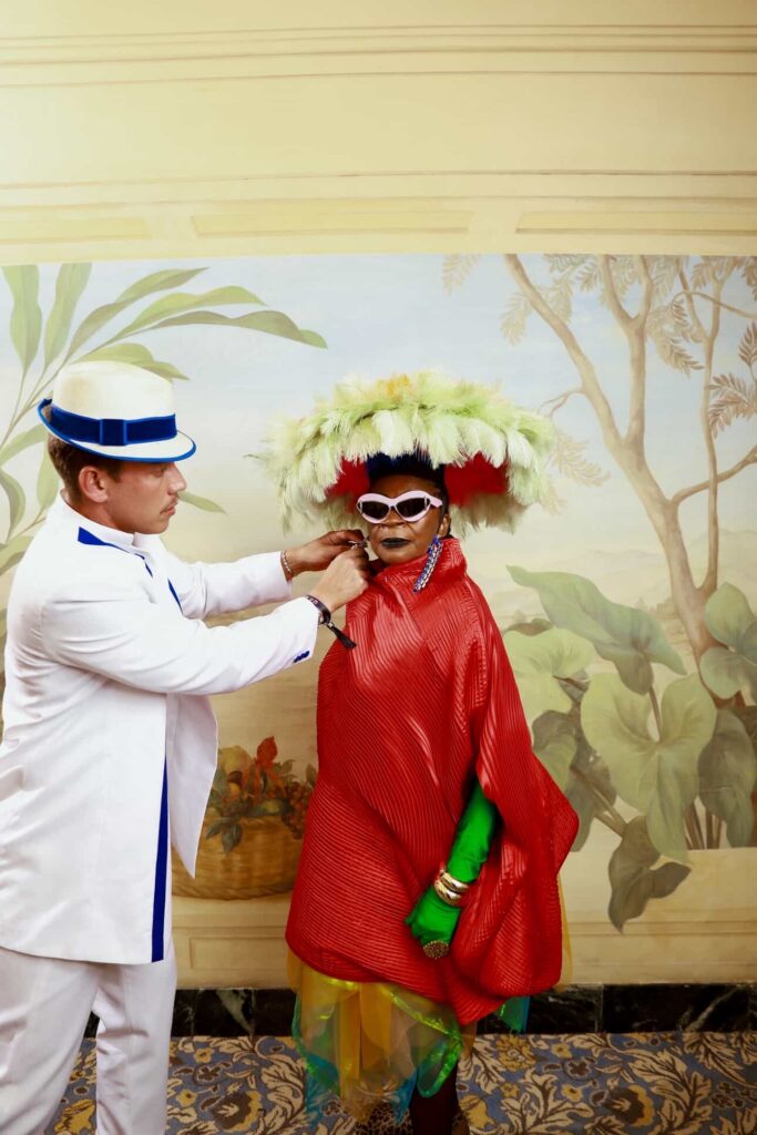 Zezé Motta e Milton Castanheira no Baile da Vogue 2026 | Foto: Adilson