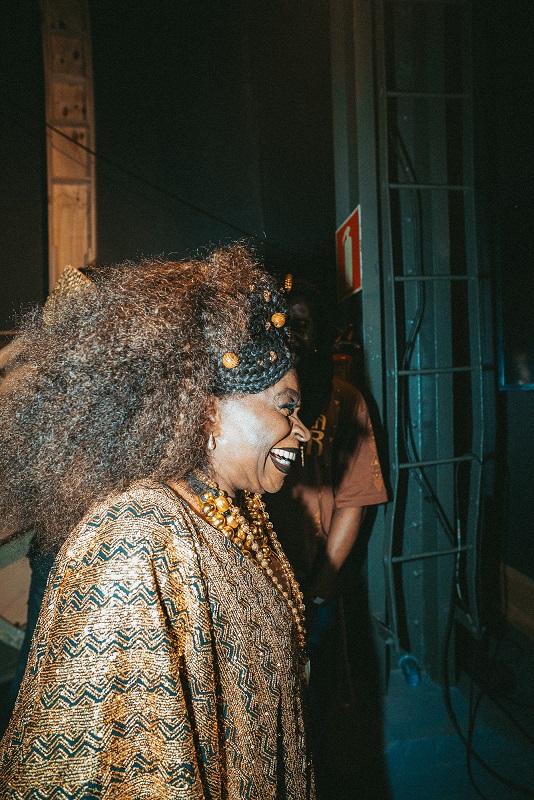 Zezé Motta | Rio Fashion Week | Foto: TV Globo