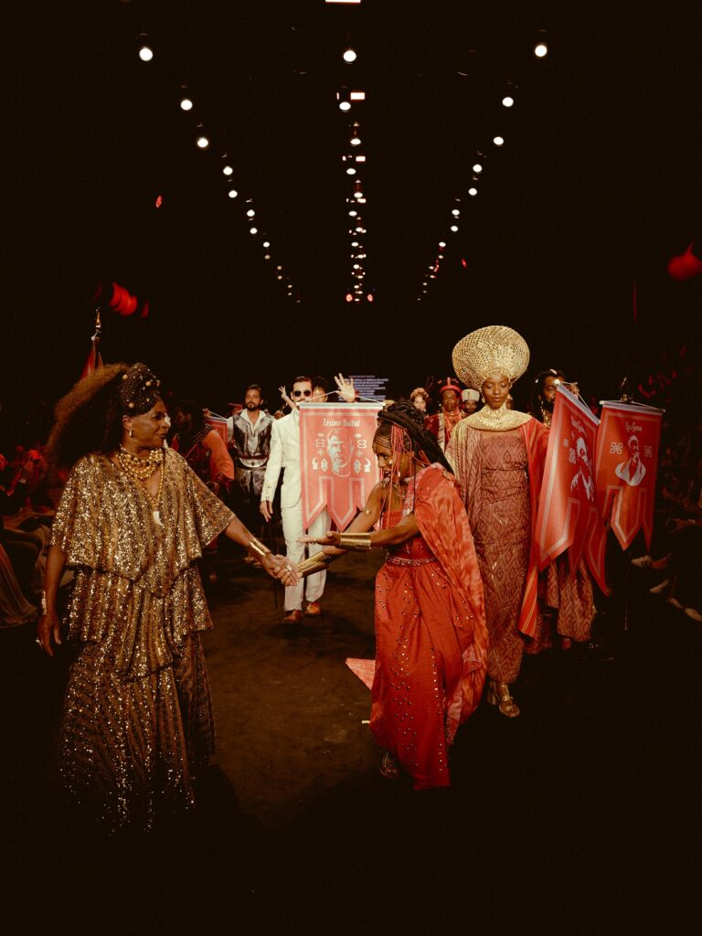 Zezé Motta e Duda Santos | Rio Fashion Week | Foto: TV Globo