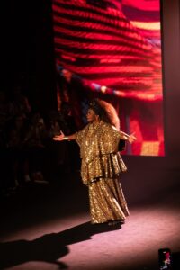 Zezé Motta na Rio Fashion Week